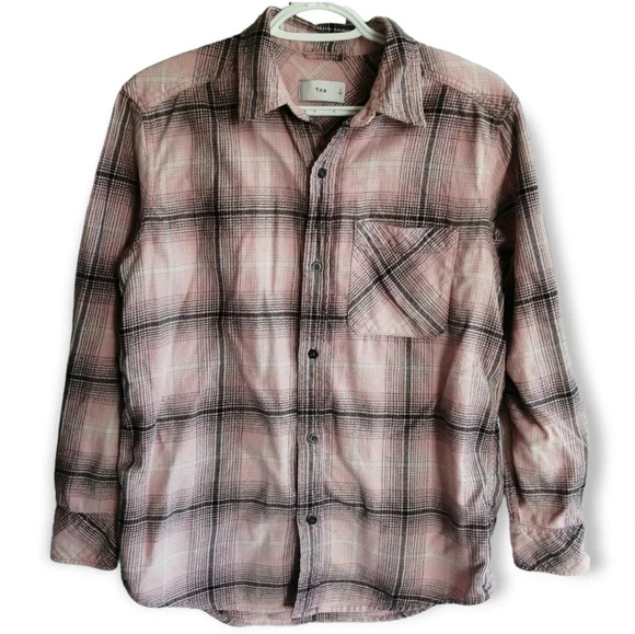 Aritzia TNA Plaid Brushed Flannel Button Up 90s Pink and Black Small - Picture 1 of 15